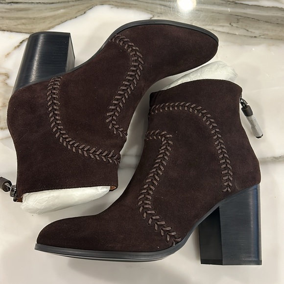 Lola Cruz Dark Brown Boots with Baseball Stich Details- sz 40 (9) - Picture 7 of 12